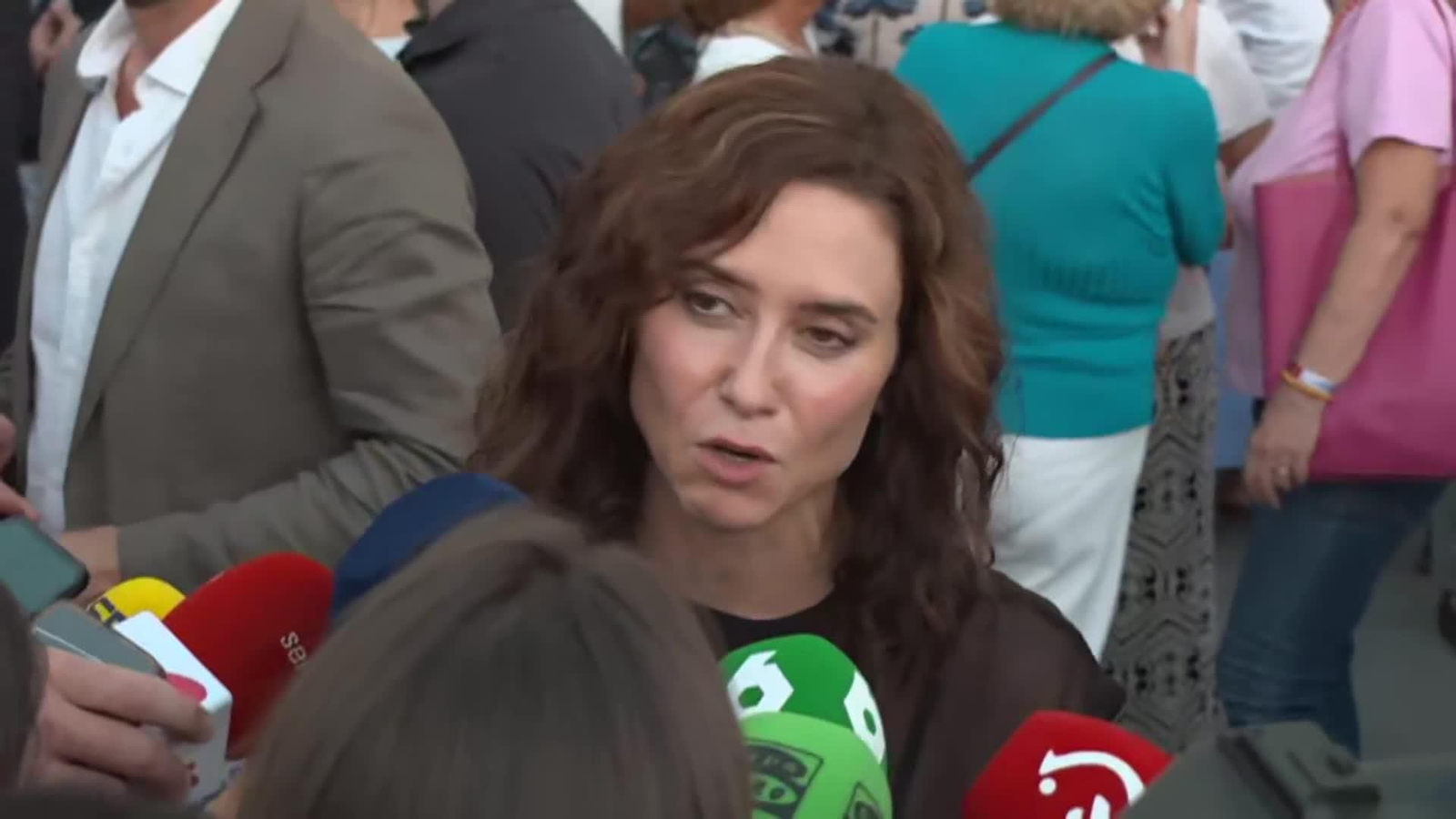 va ayuso, feijoo y abascal