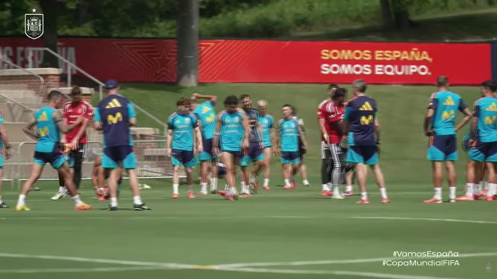 V048-MEXICO ENTRENAMIENTO SELECCION