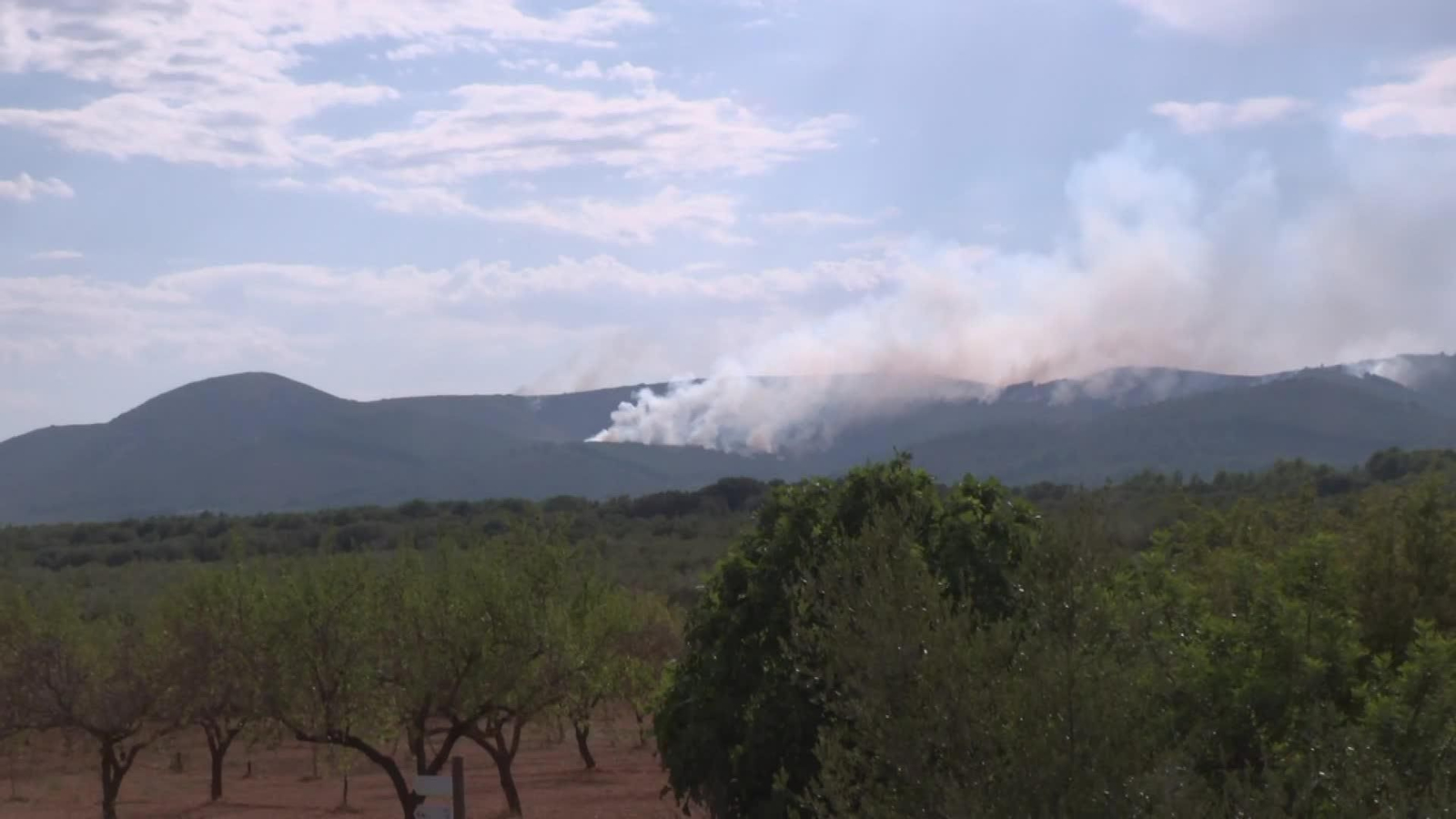 S039-CASTELLON INCENDIO SIERRA ENGARCERAN SABADO TARDE