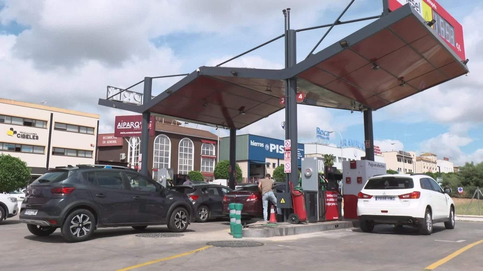 J050-SEVILLA PRECIO CARBURANTES