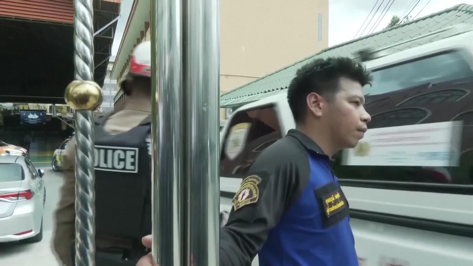 V053-TAILANDIA RESUMEN TIROTEO