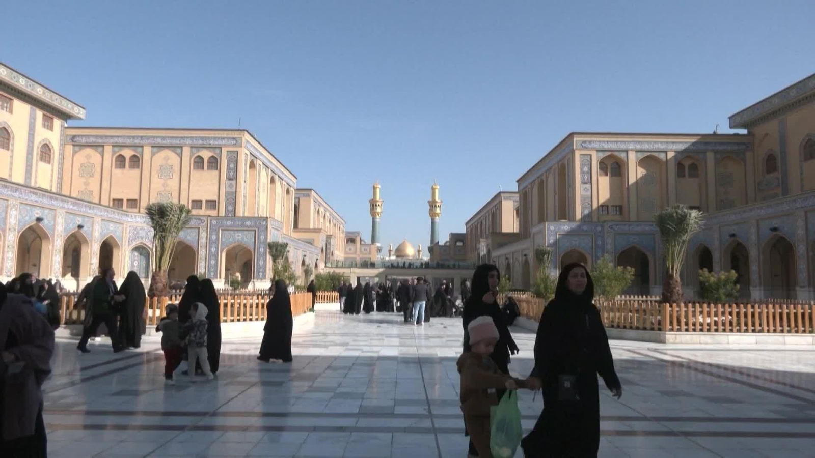 web mujeres iran en españa