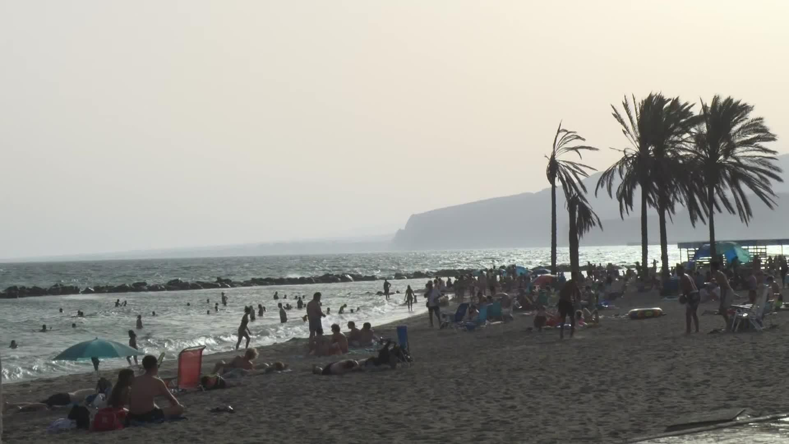 V082-ALMERIA ALERTA ROJA CALOR