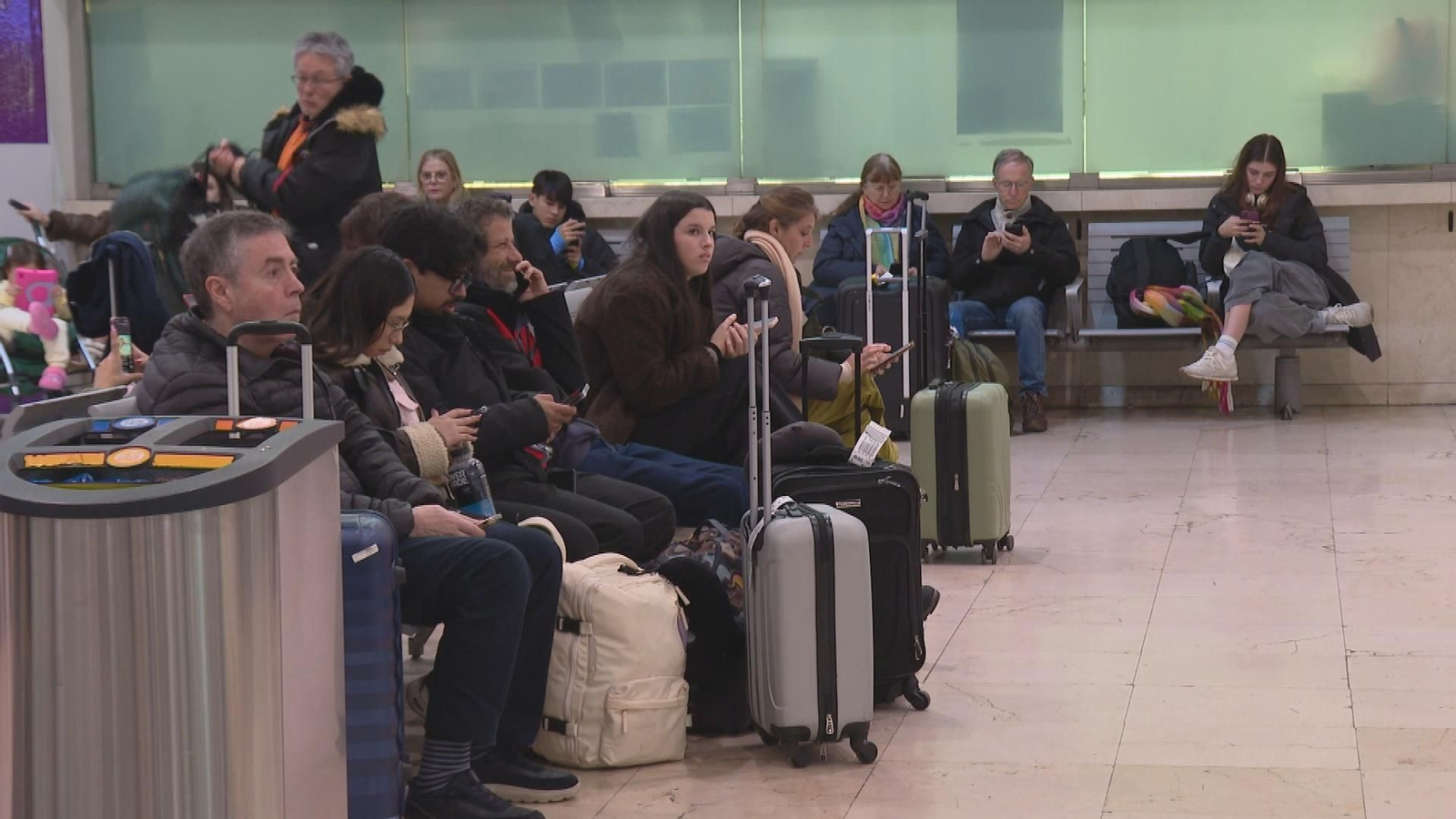 X027 BARCELONA CAOS EN RODALIES Y RETRASOS frame 17238