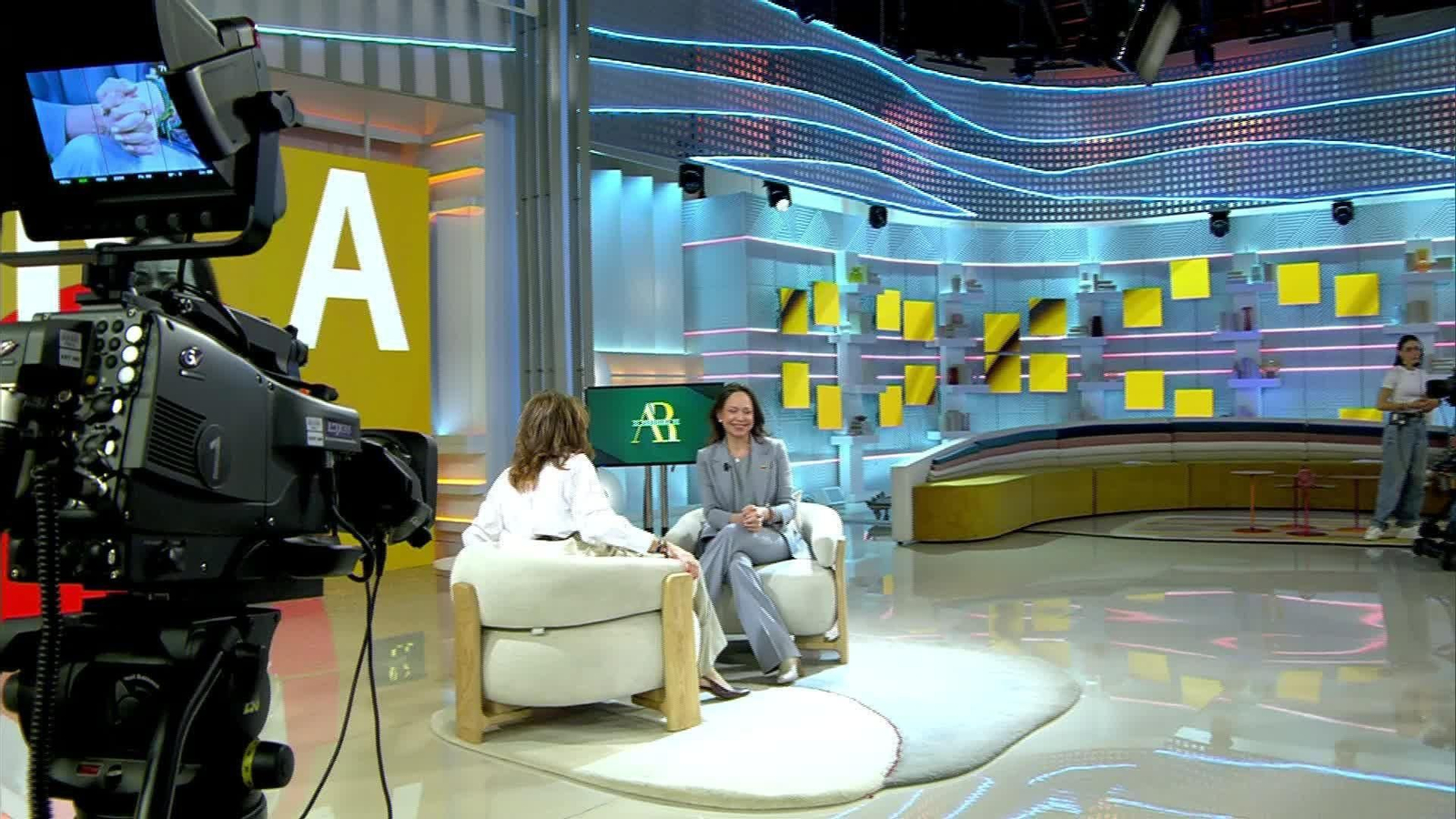 V052-EDI MADRID CORINA EN ESPAÑA