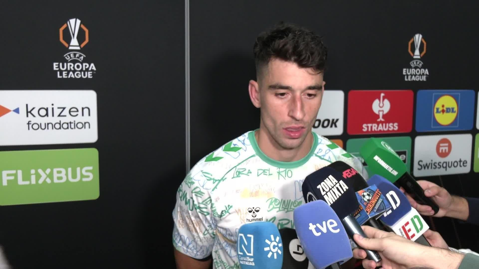 V010-SEVILLA ZONA MIXTA BETIS VS OLYMPIQUE