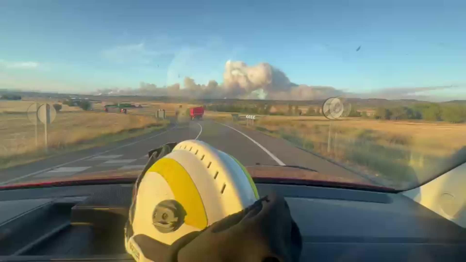 X009-IMAGENES UME INCENDIO LECIÑENA