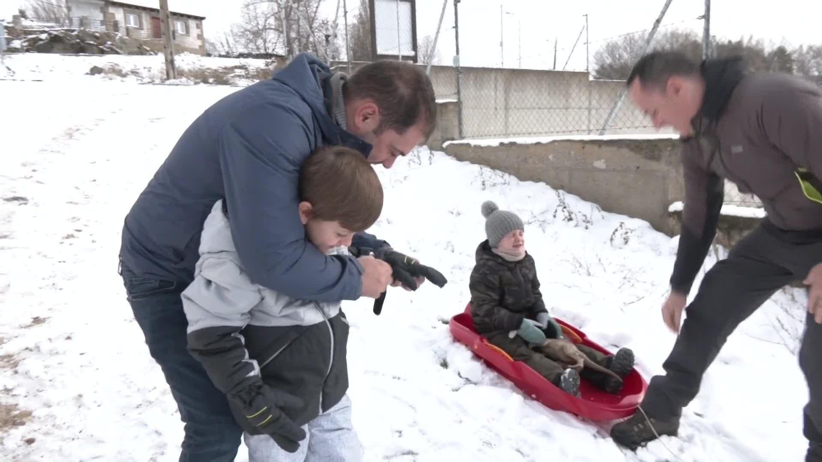 Navidades blancas en España: la nieve y el frío se mantienen toda la semana