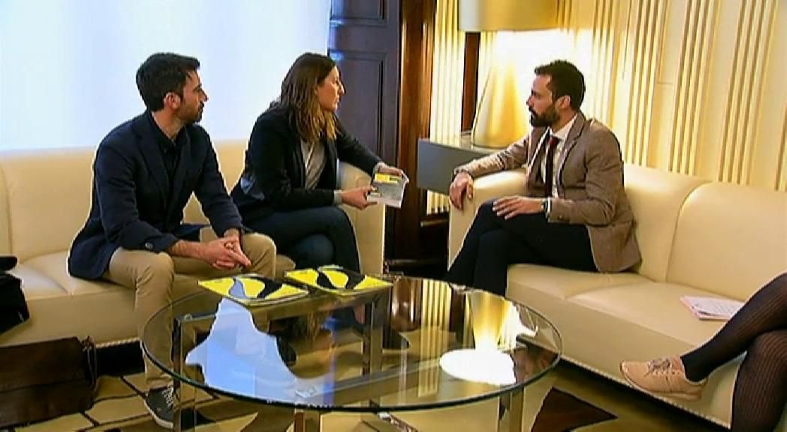 Amnistía Internacional pide libertad para 'los Jordis' y la retirada de cargos