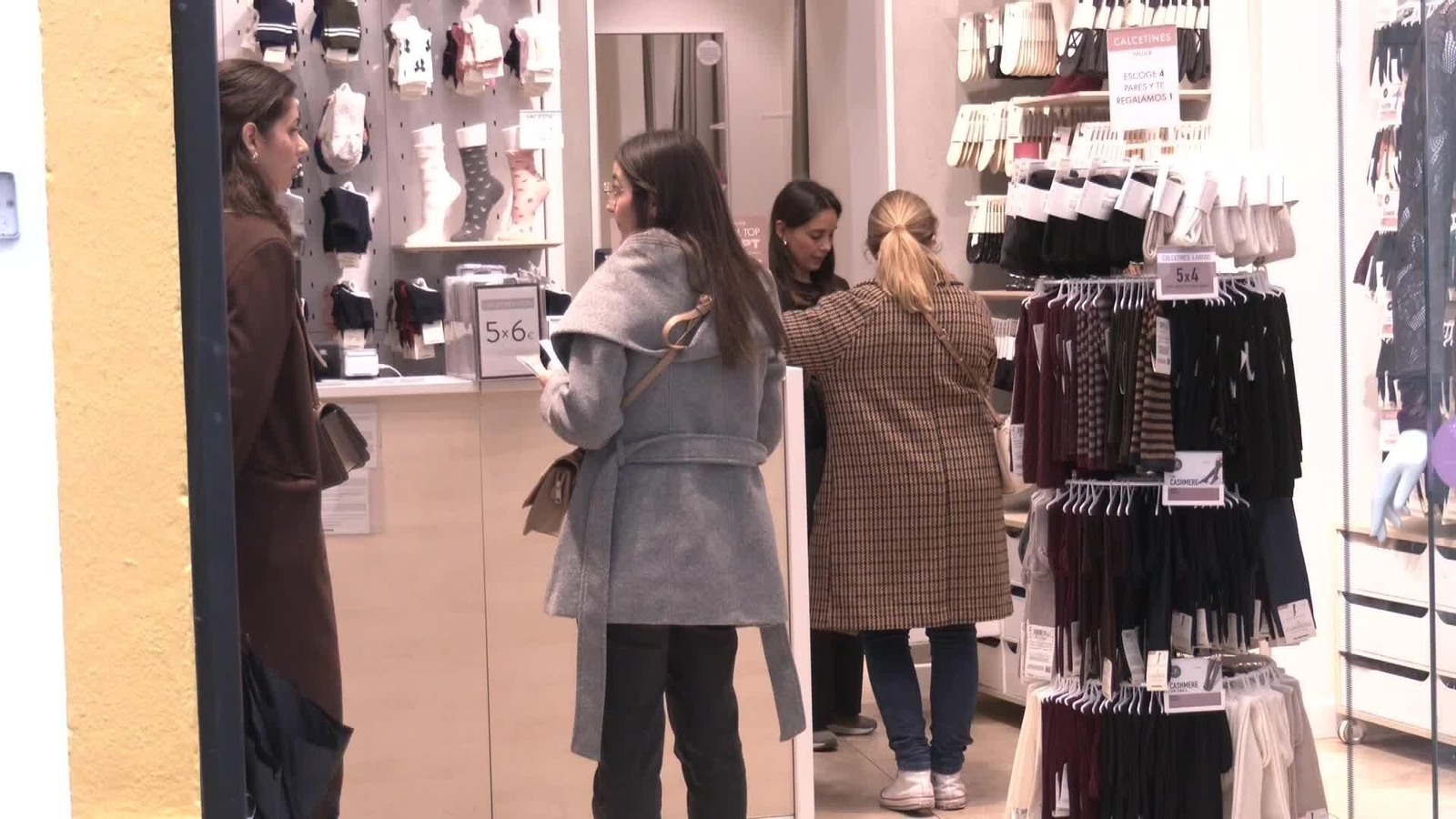 L059-SEVILLA PREPARATIVOS BLACK FRIDAY