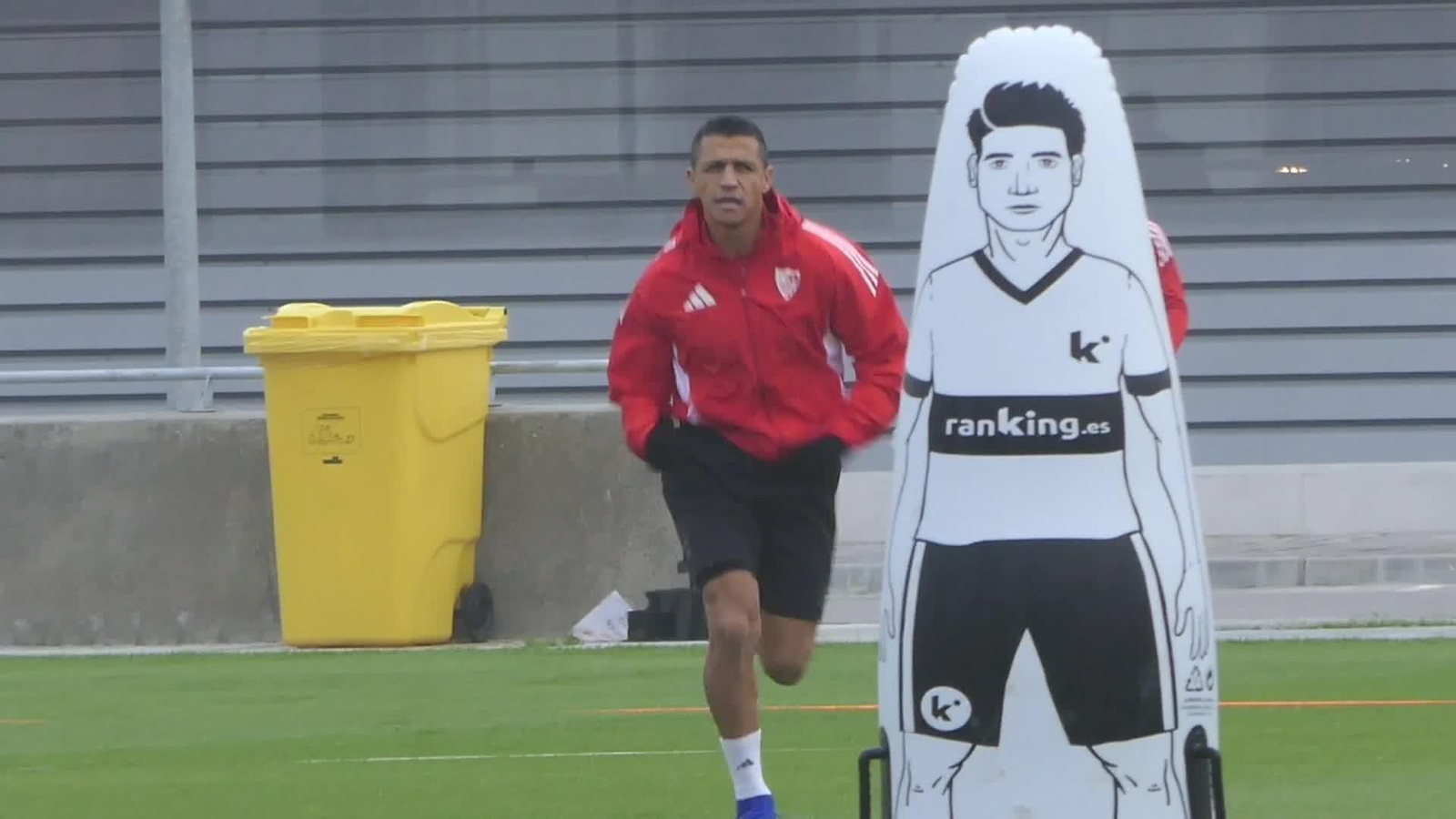 X037-SEVILLA ULTIMO ENTRENO DEL SEVILLA