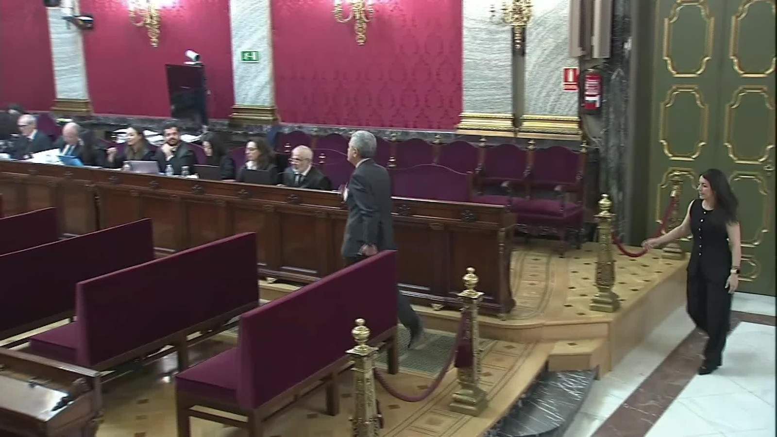 X085-MADRID PEDRO SAURA EN JUICIO MASCARILLAS 2FIN