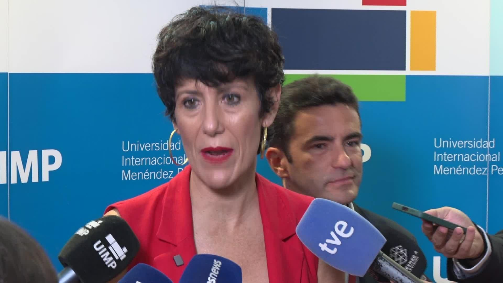 V036-SANTANDER ELMA SAINZ SOBRE REGULARIZACION
