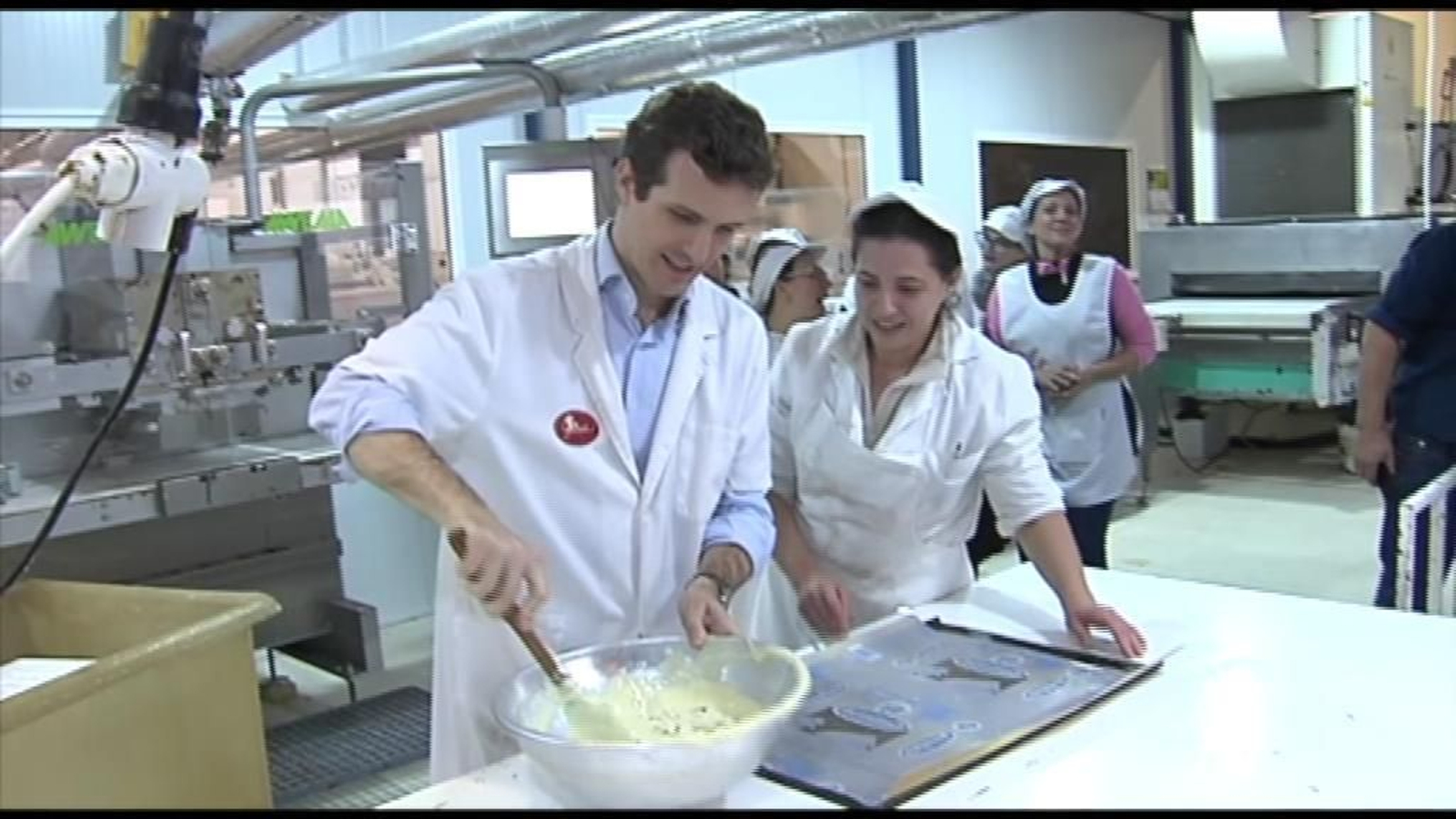 Casado se estrena como maestro chocolatero en Rute Casado se estrena como maestro chocolatero en Rute