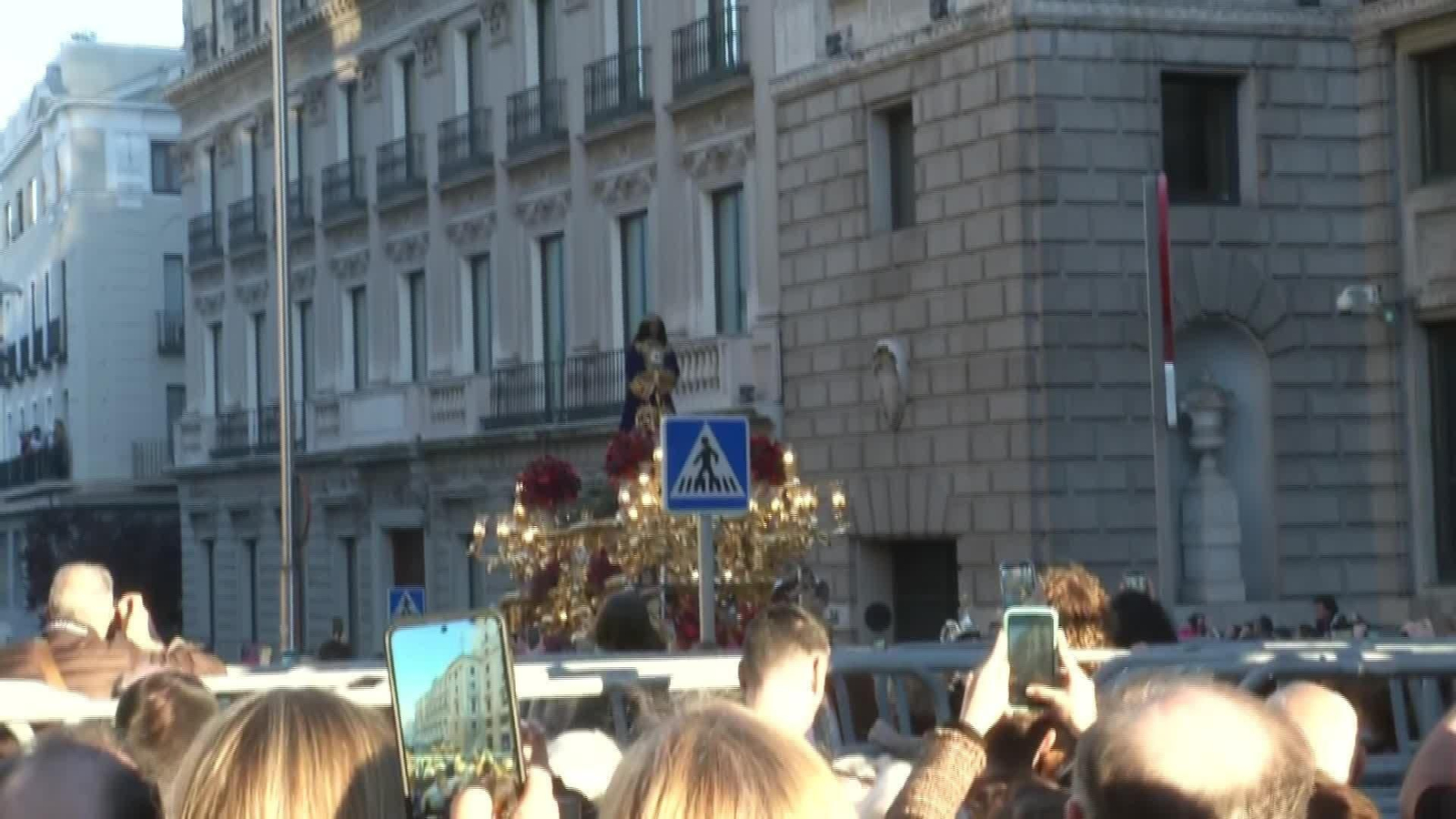 V041-MADRID PROCESION MEDINACELLI