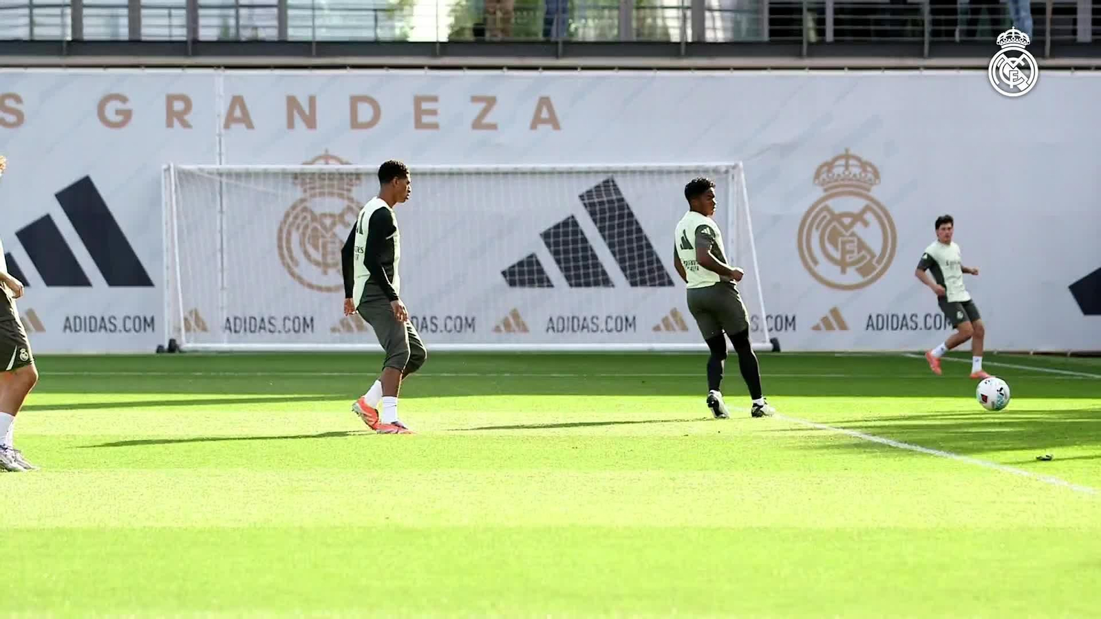 X049-MADRID ENTRENO REAL MADRID