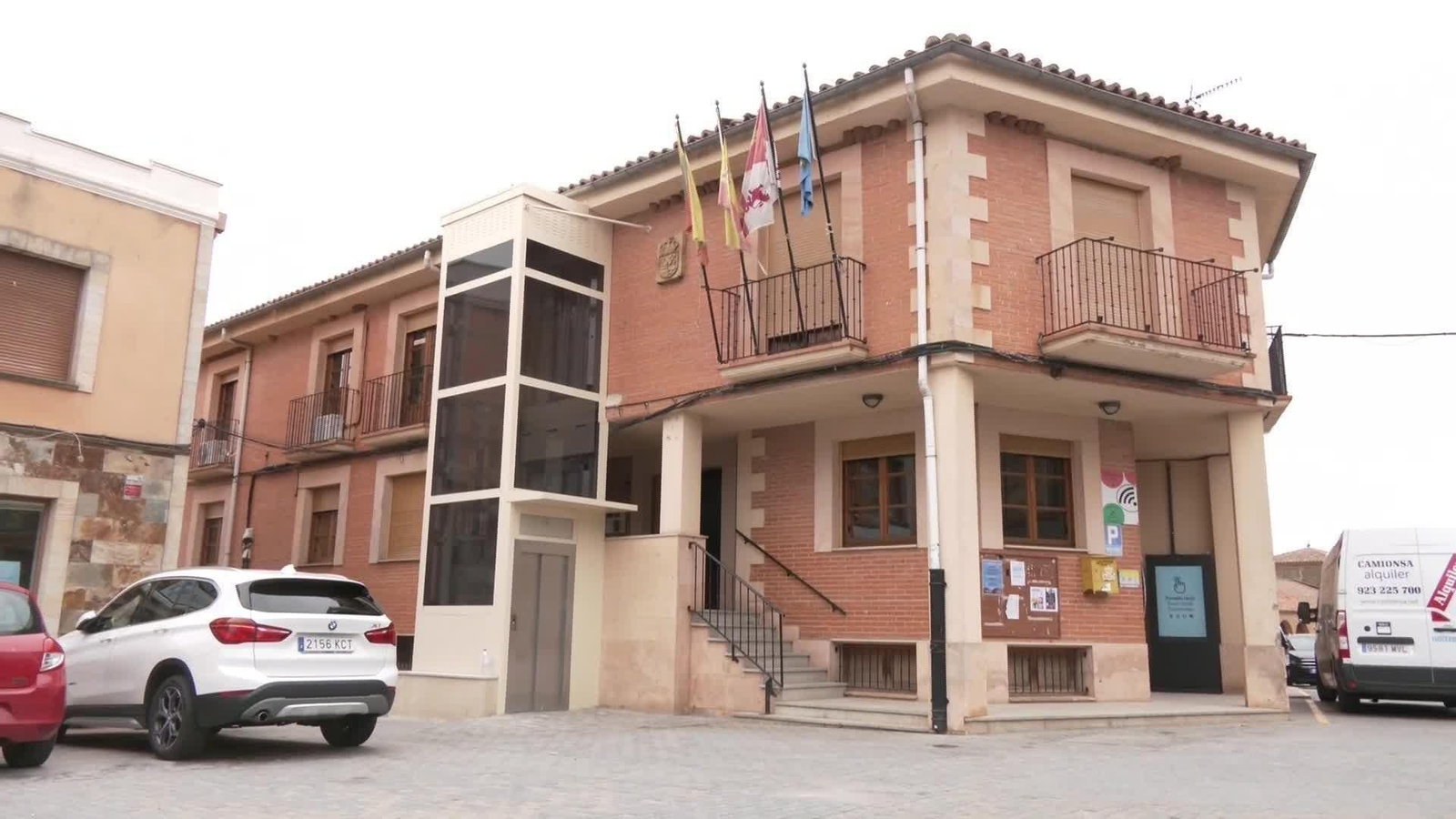 M030-ZAMORA BECARIOS CONTRA LA DESPOBLACION