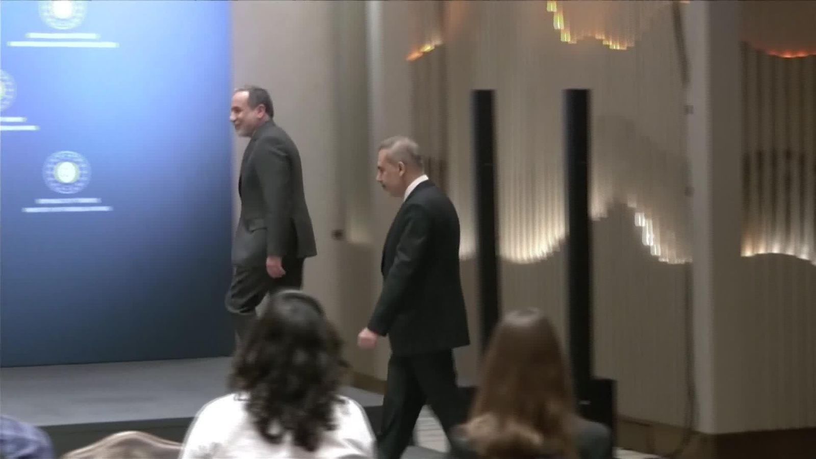 V069-IRÁN MINISTRO DE AAEE SOBRE DIÁLOGO CON EEUU