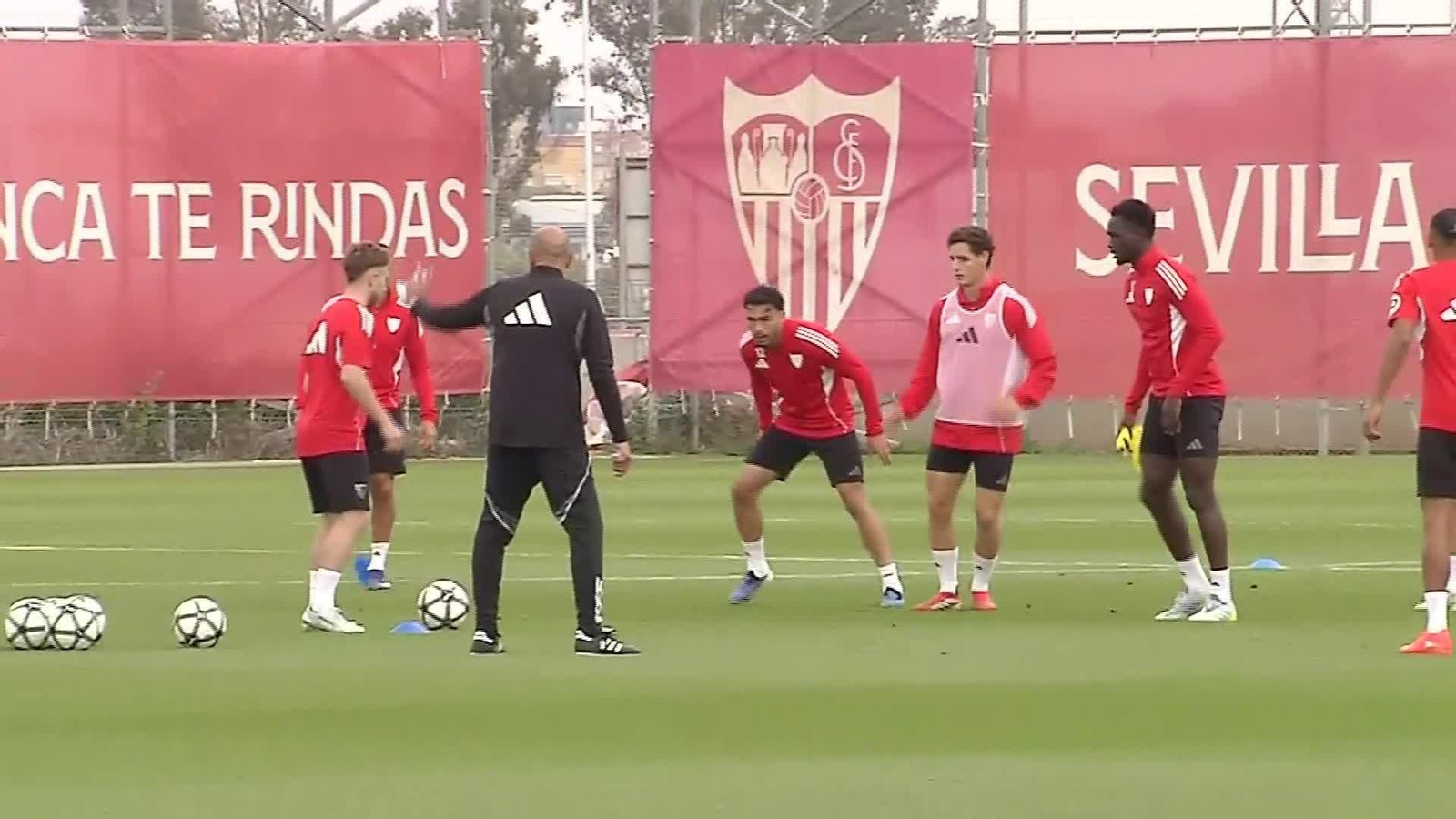 M025-SEVILLA ENTRENO SEVILLA Y RP
