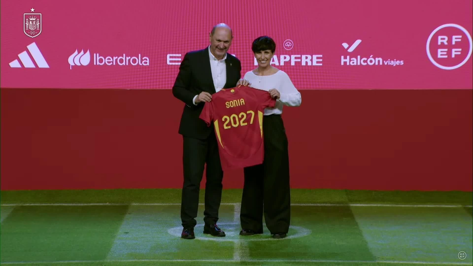 X038-MADRID PRESENTACION NUEVA SELECCIONADORA FUTBOL