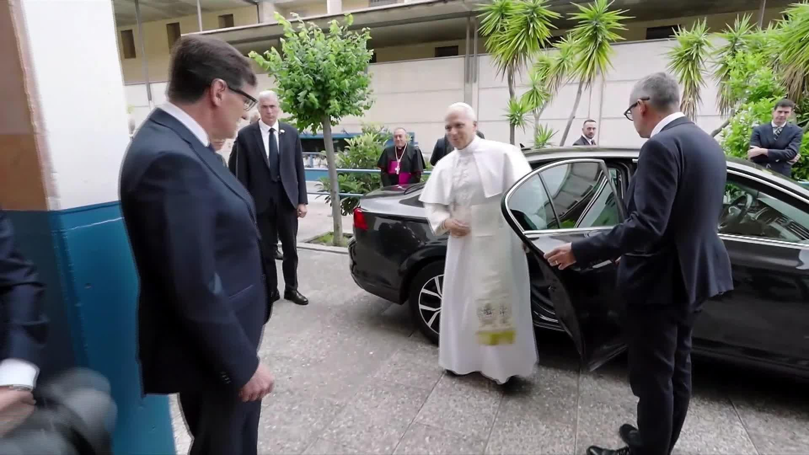 X020-BARCELONA PAPA LLEGADA A CARCEL BRIANS