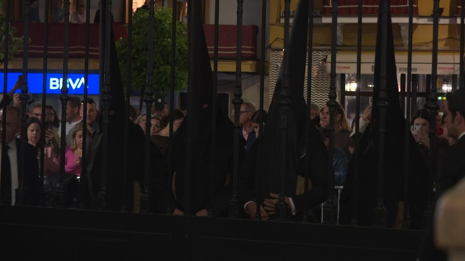 V007-SEVILLA LA MADRUGA