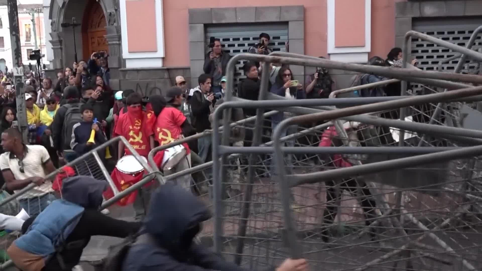 S007-ECUADOR PROTESTA CONTRA EL GOBIERNO