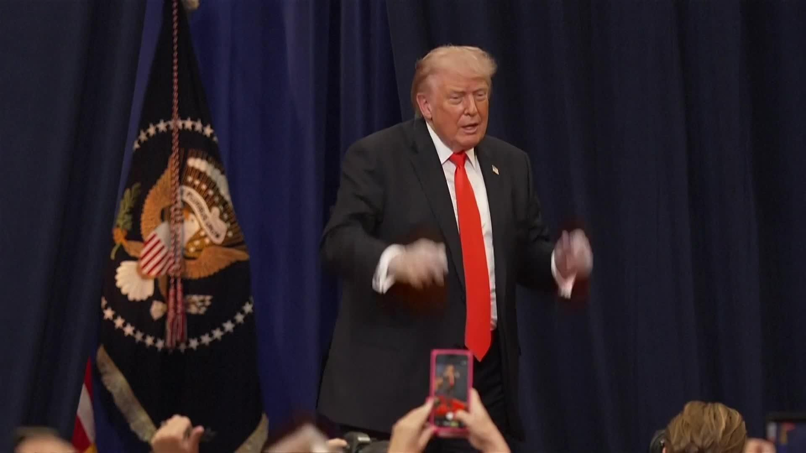 web trump y sus guerras