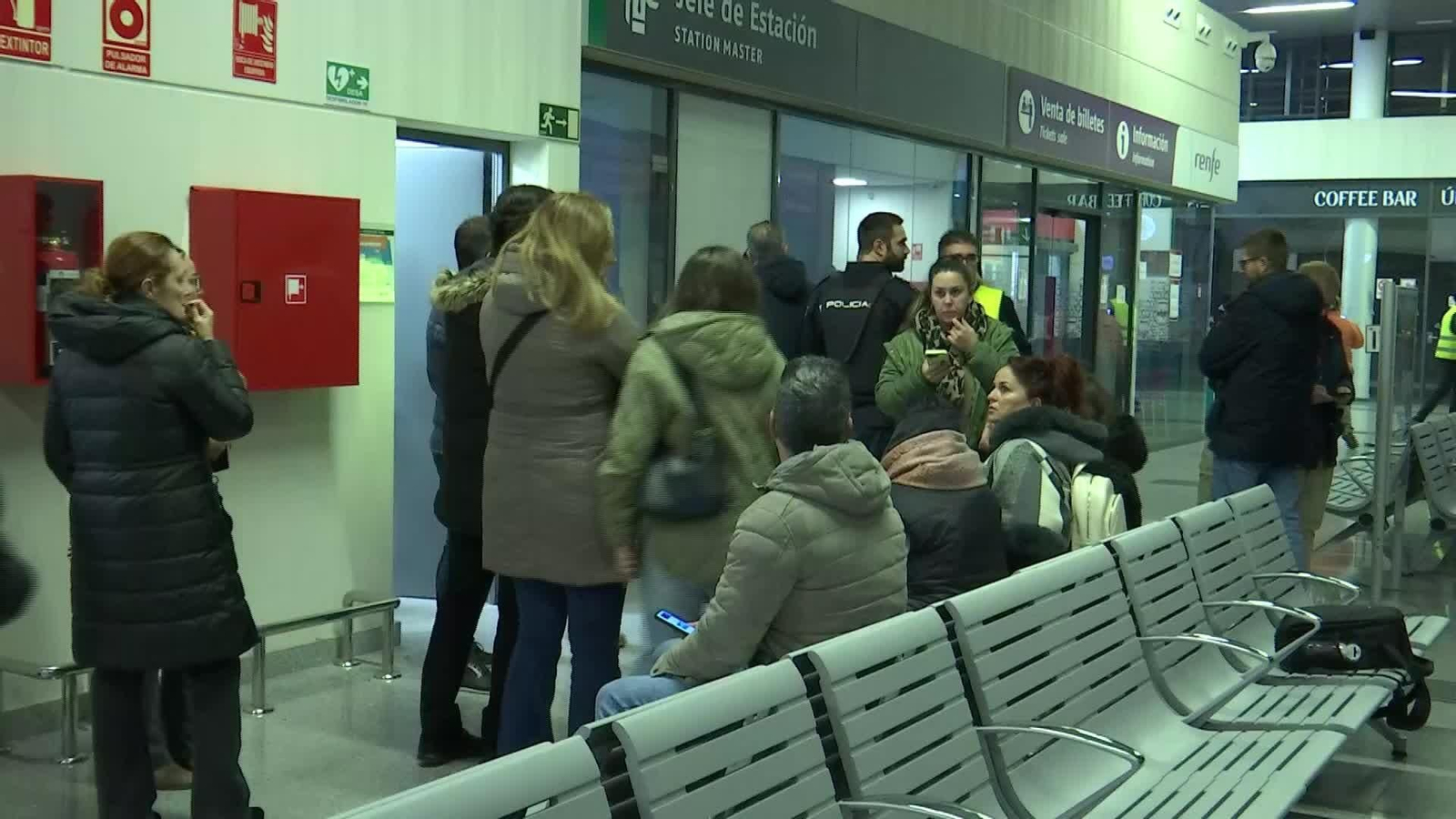 L002-HUELVA AMBIENTE ESTACIÓN TREN FAMILIARES