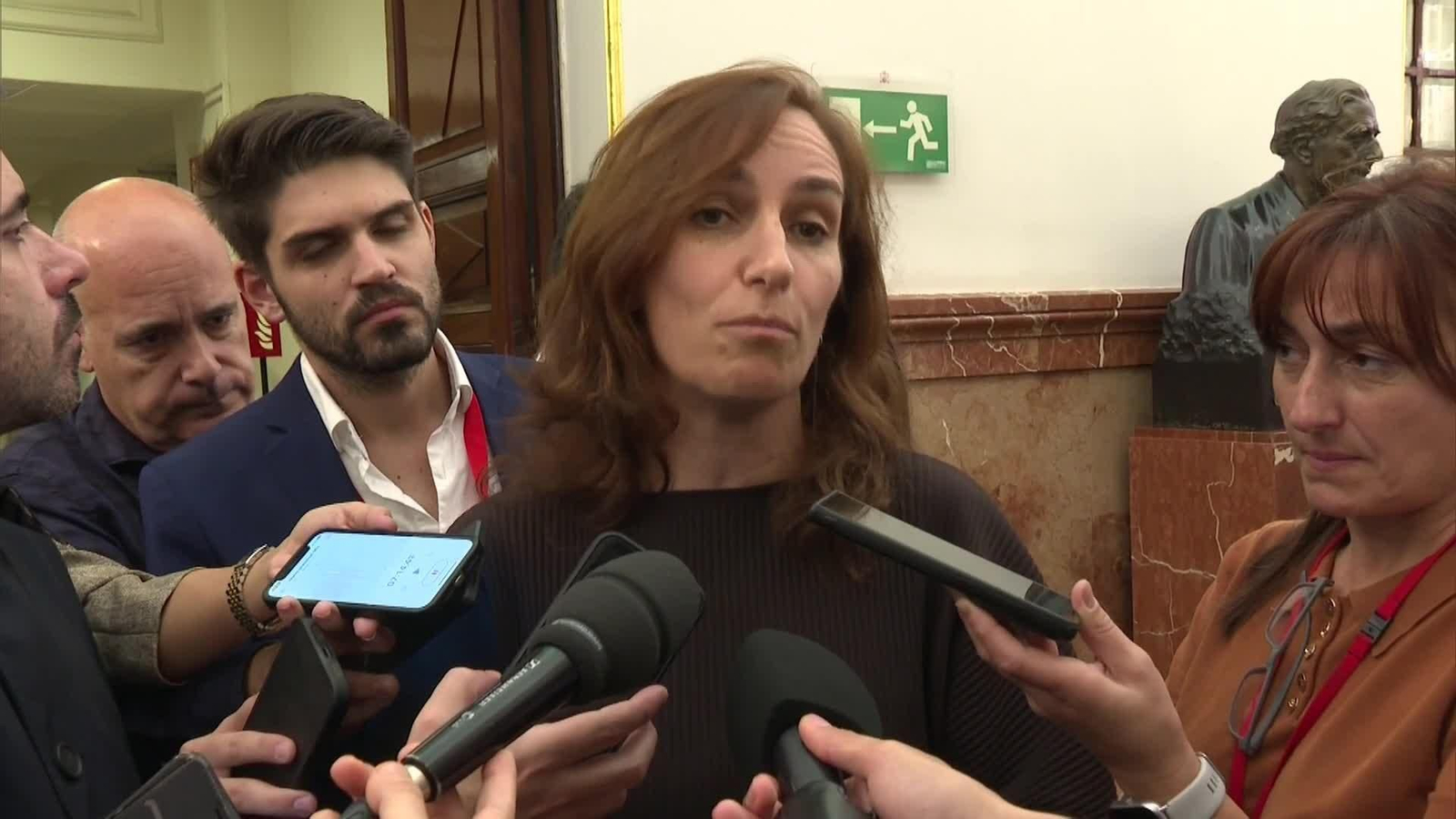 va patxilo y monica garcia sobres