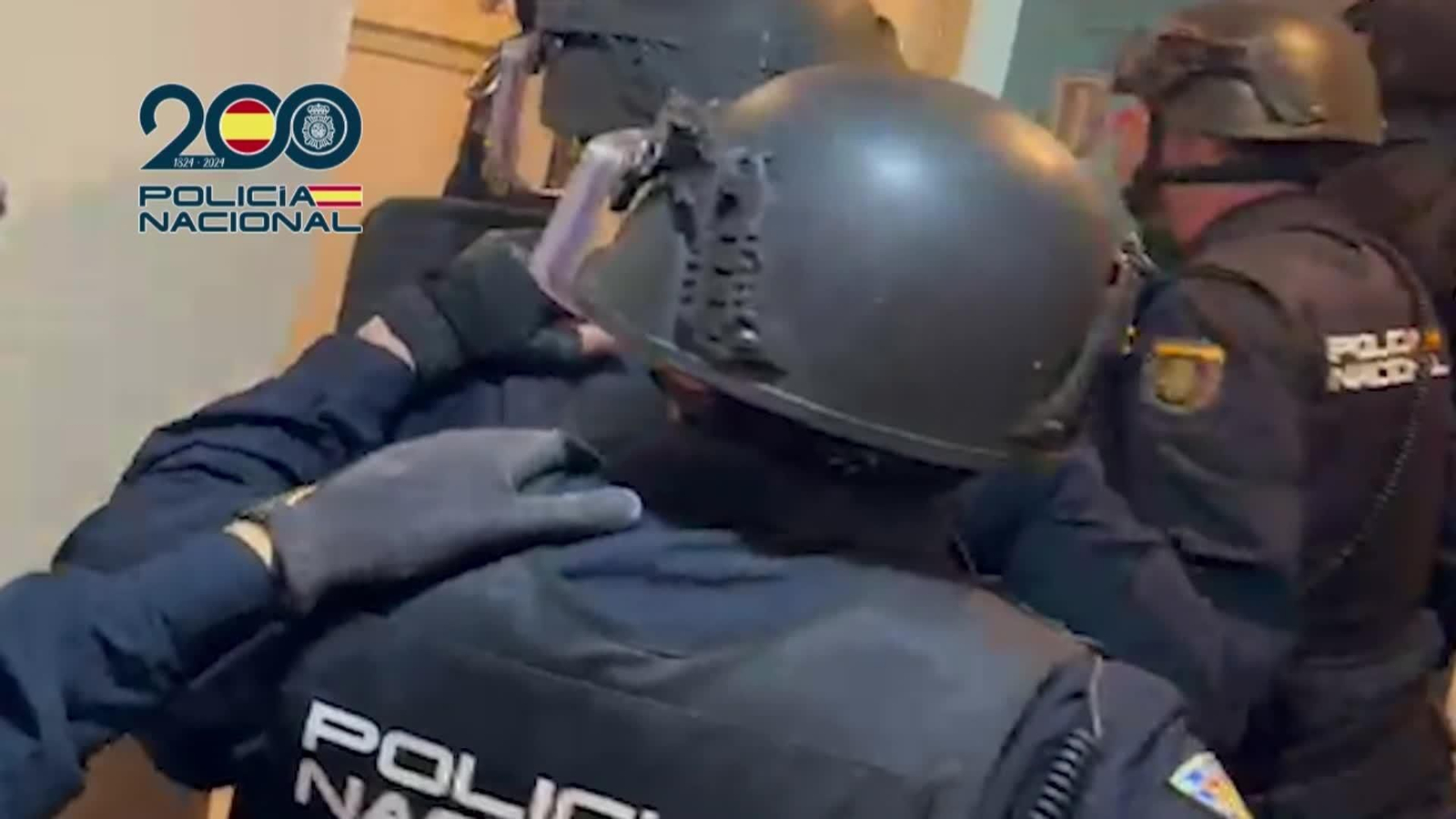 M044-IMAGENES POLICIA BANCA CLANDESTINA