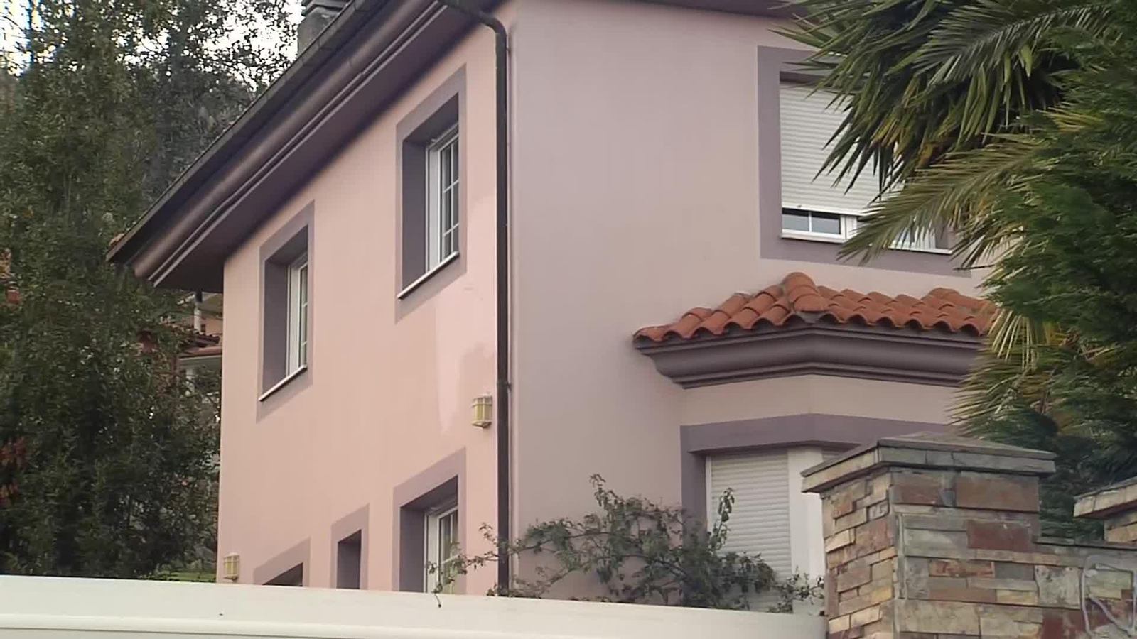 M057-EDI OVIEDO JUICIO PADRES HIJOS ENCERRADOS