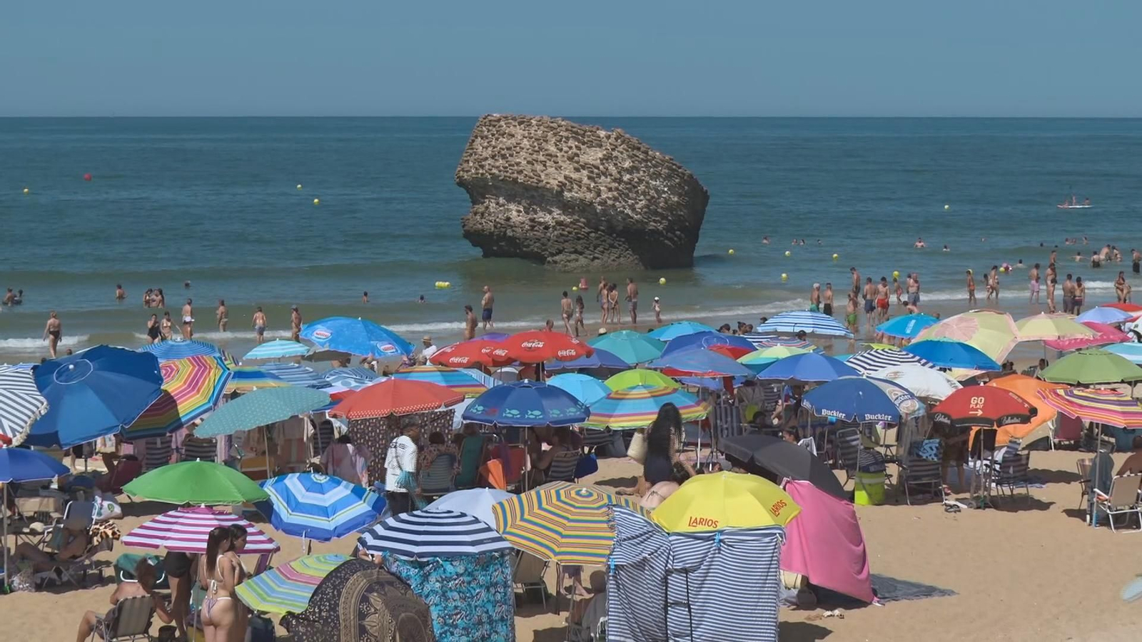 Calor en la playa de Matalascañas (Huelva)
