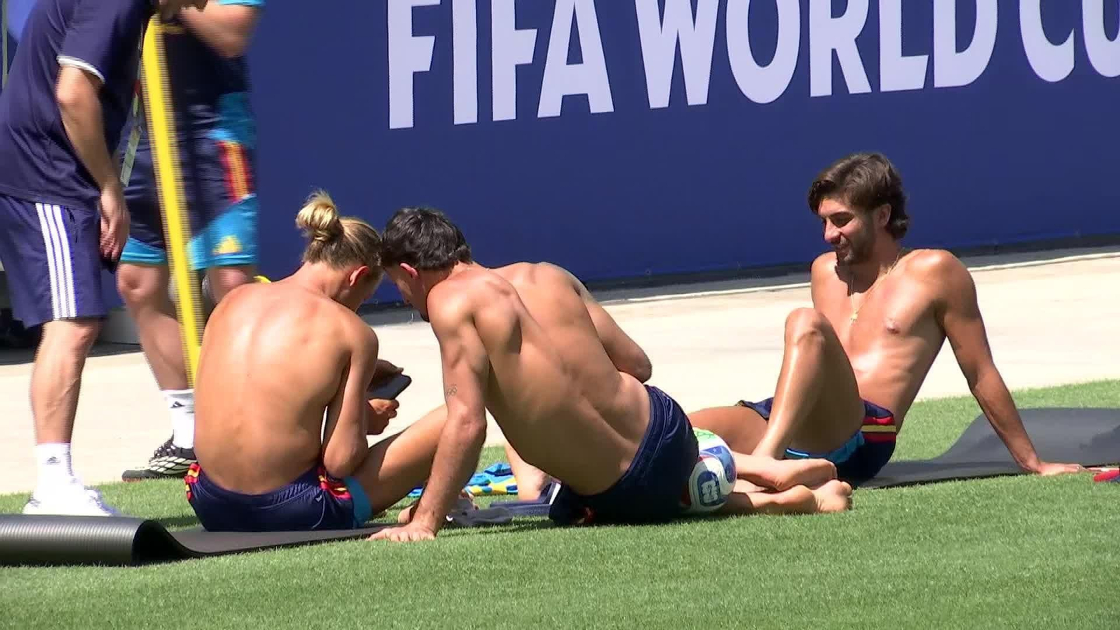 V041-EEUU ENTRENAMIENTO SELECCION
