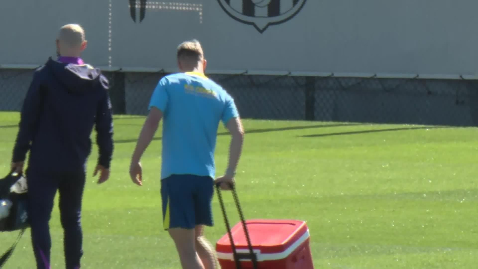 V021-BARCELONA ENTRENAMIENTO BARÇA