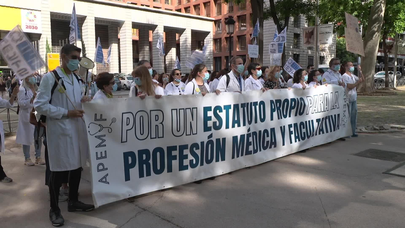 X034-MADRID CONCENTRACION MEDICOS