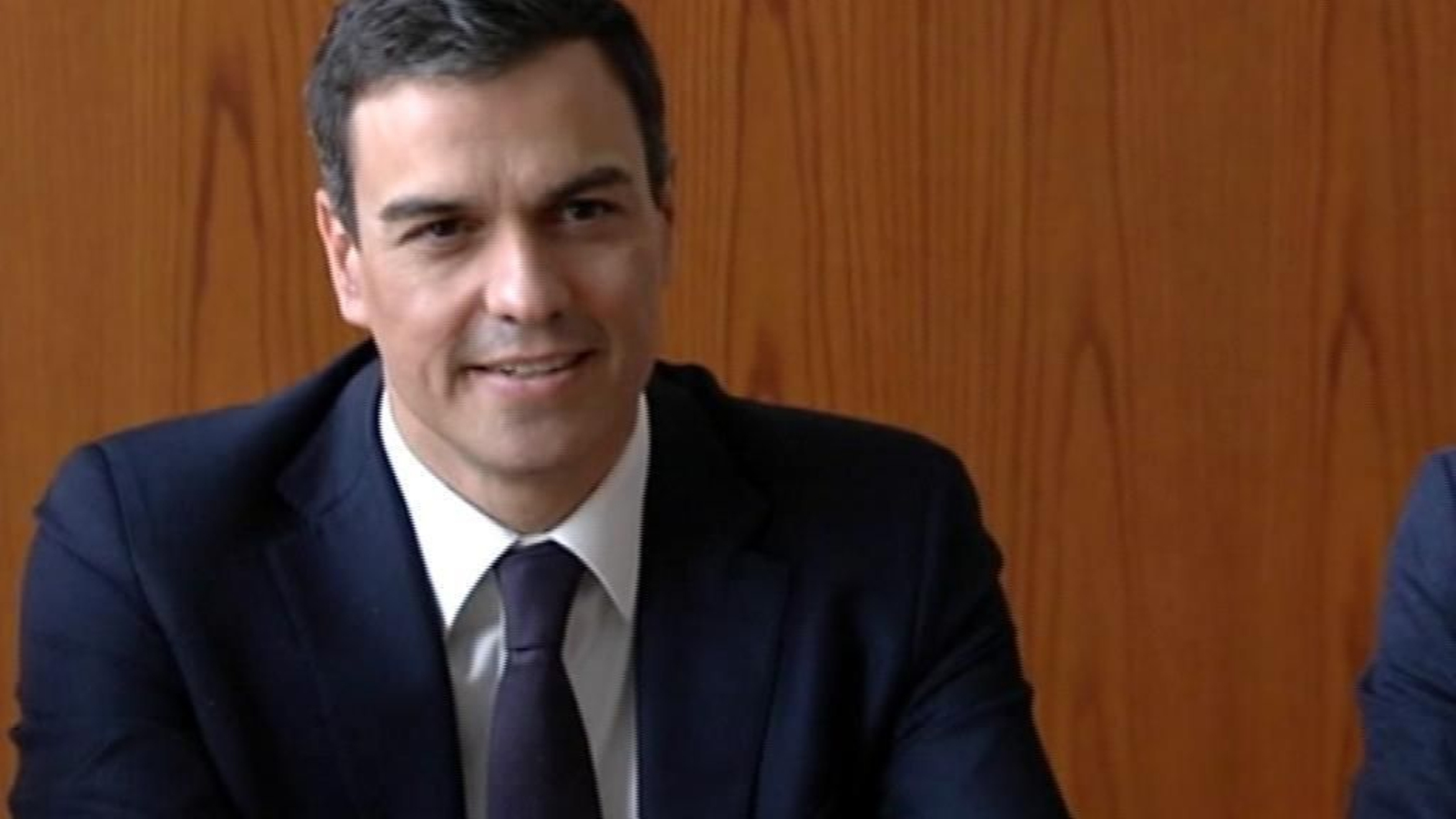 Los medios internacionales se rinden a Pedro Sánchez, "el guapo" Los medios internacionales se rinden a Pedro Sánchez, "el guapo"