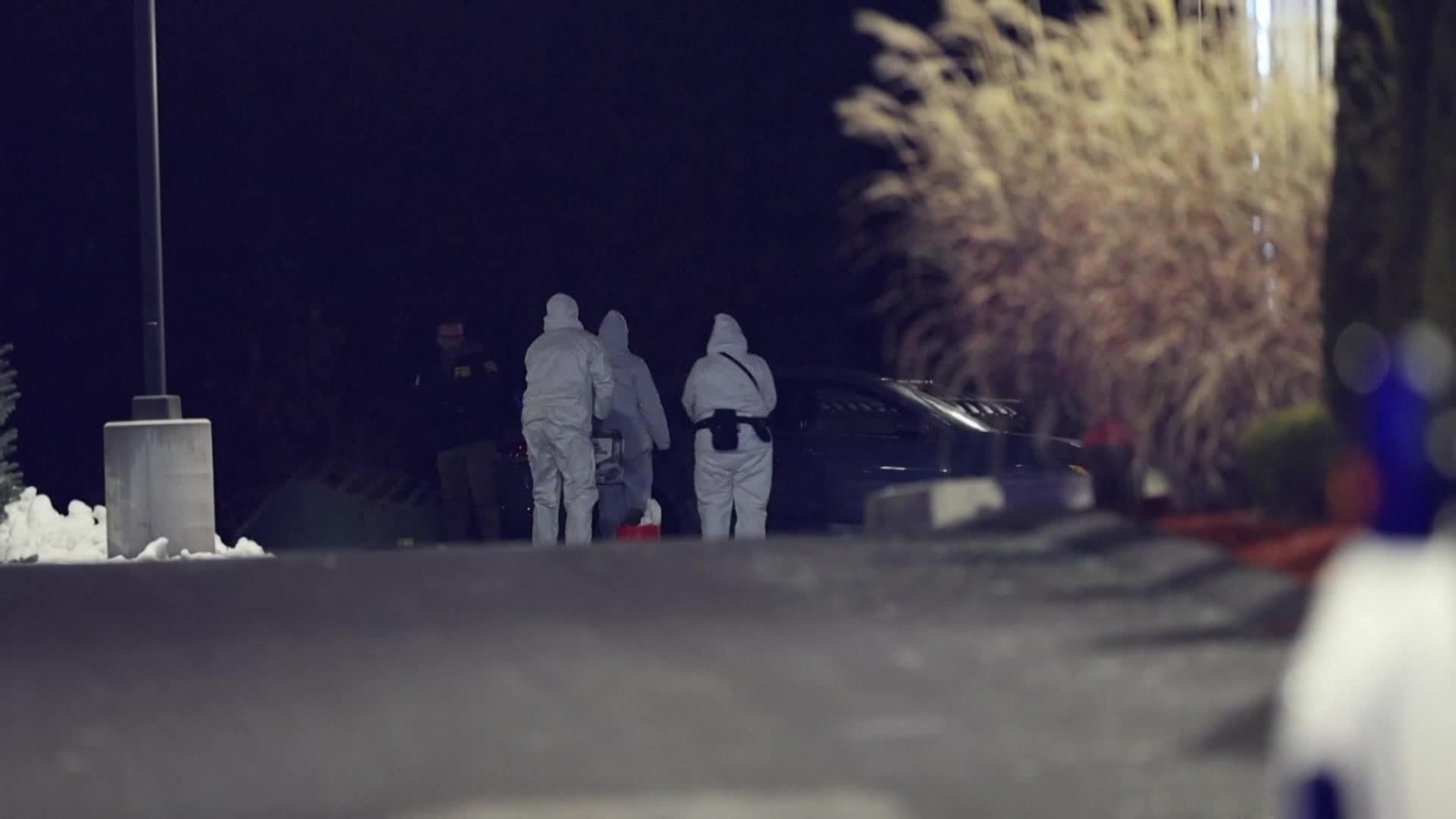 V005-ESTADOS UNIDOS HALLAN CUERPO TIROTEO BROWN