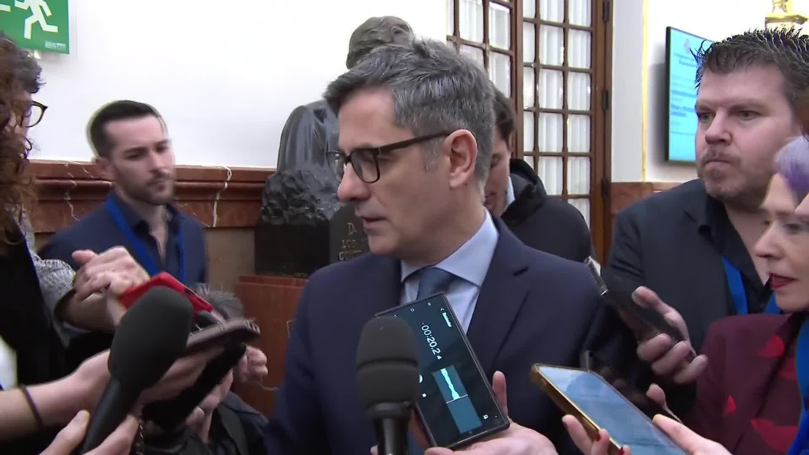 X023-CONGRESO PASILLOS 2