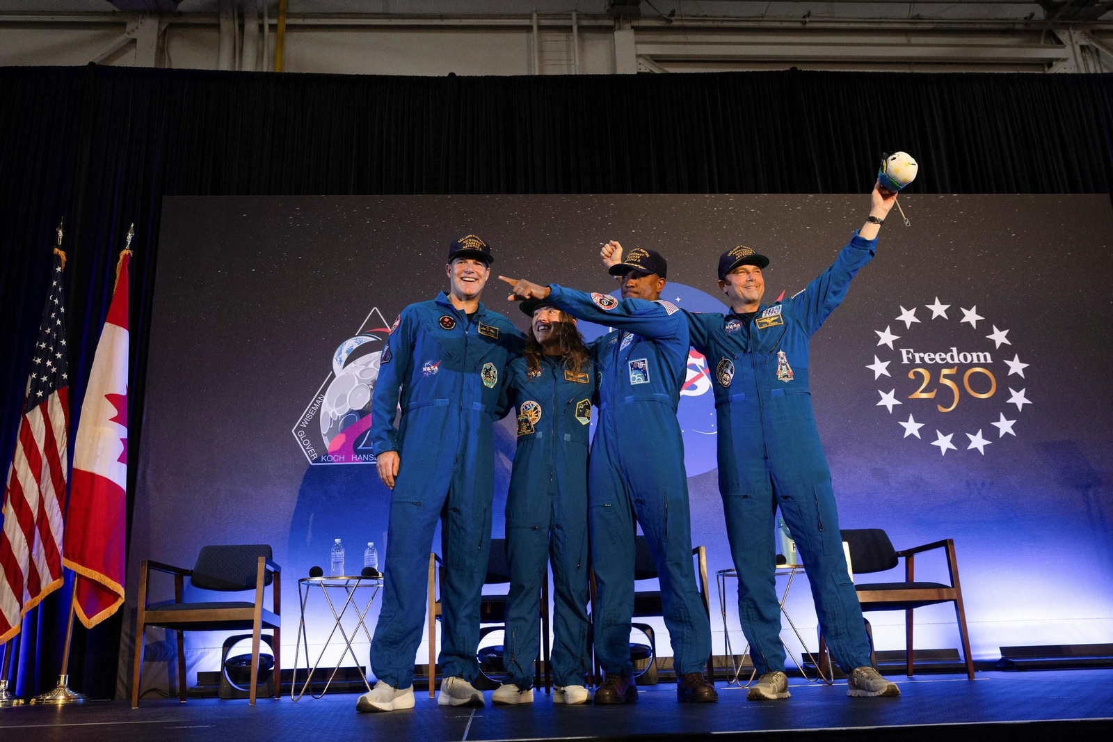 Astronautas Artemis II