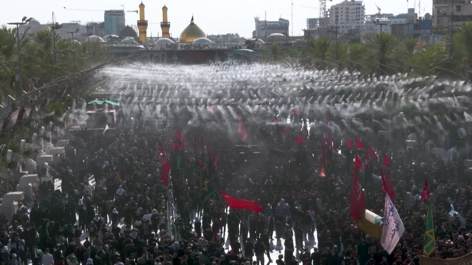 D039-IRAK PEREGRINOS CHIITAS A KARBALA MEDIDAS OLA CALOR