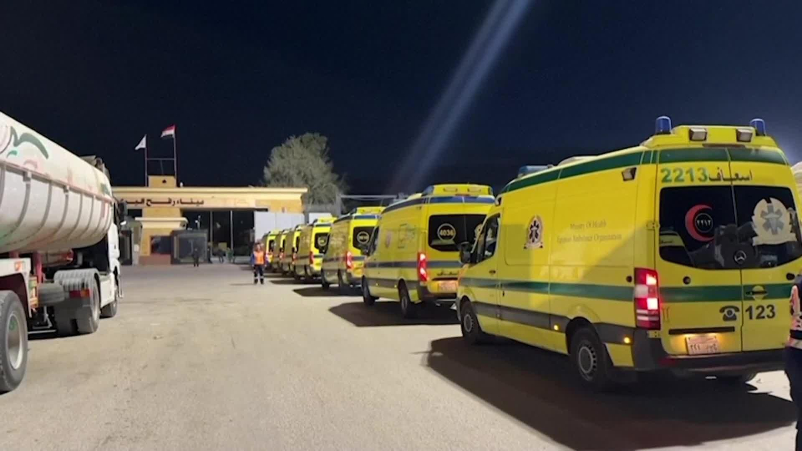 L004-EGIPTO AMBULANCIAS EN RAFAH