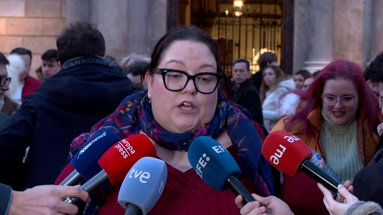 V082-BARCELONA MANI RODALIES PLAZA SANT JAUME