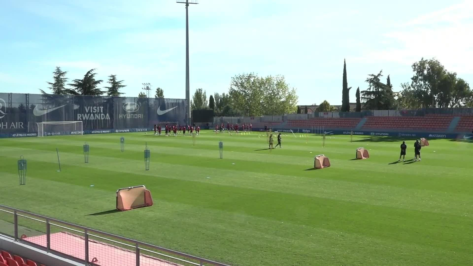 L016-MADRID ENTRENAMIENTO ATLETICO