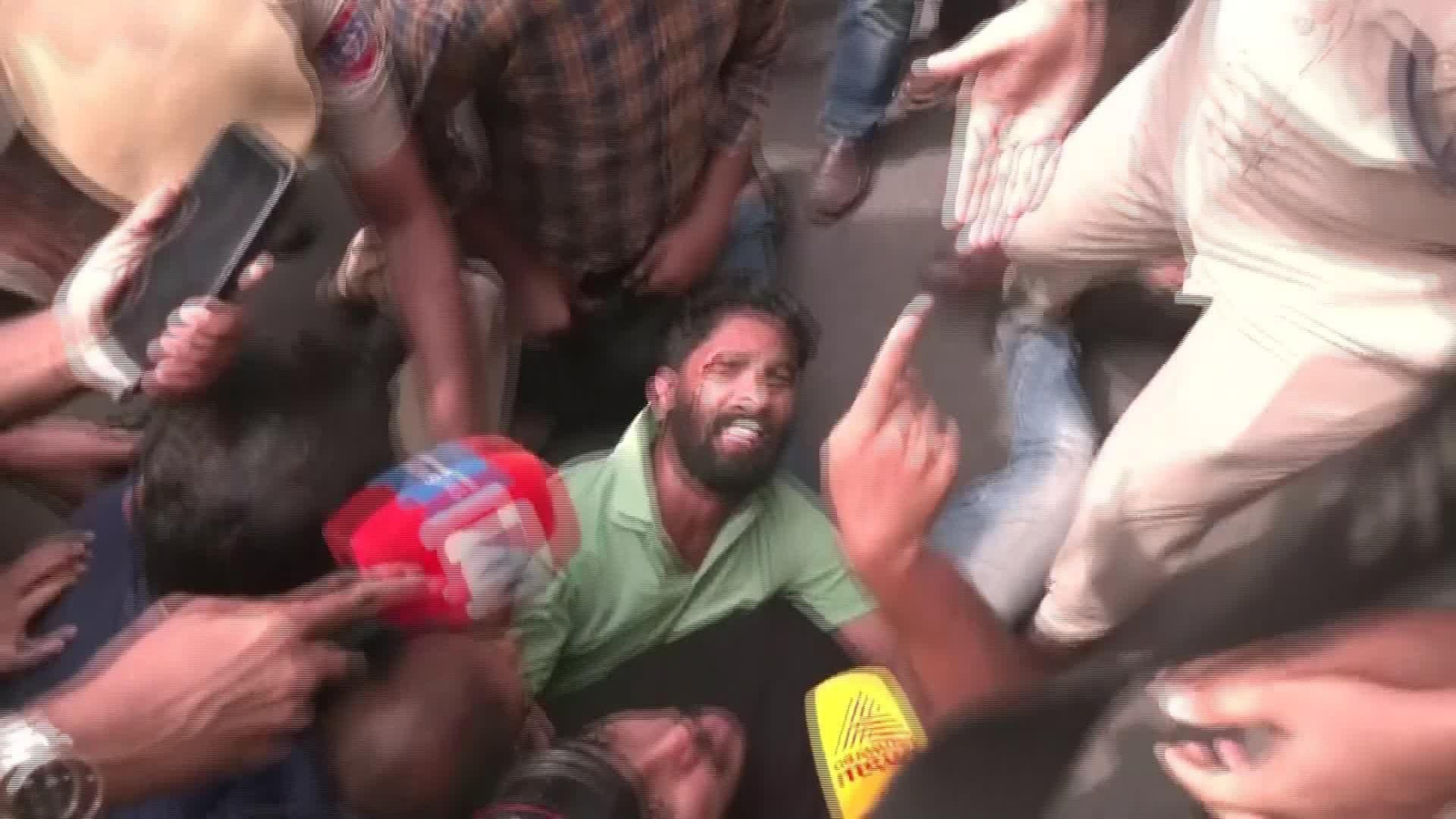 D007-INDIA NUEVAS PROTESTAS CUCARACHAS