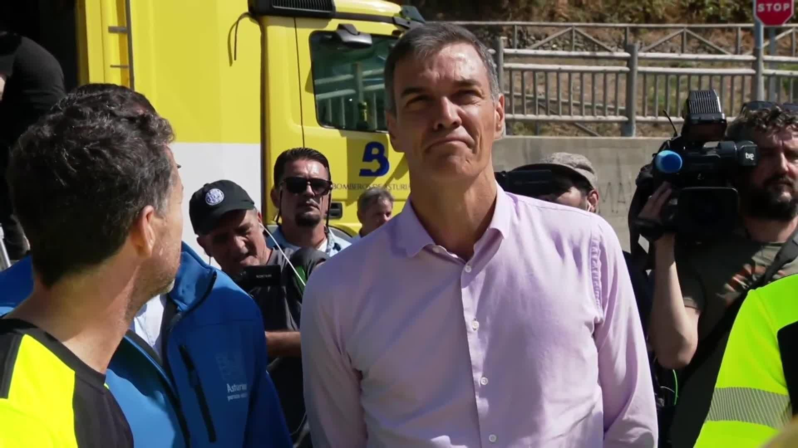 web piromania politica