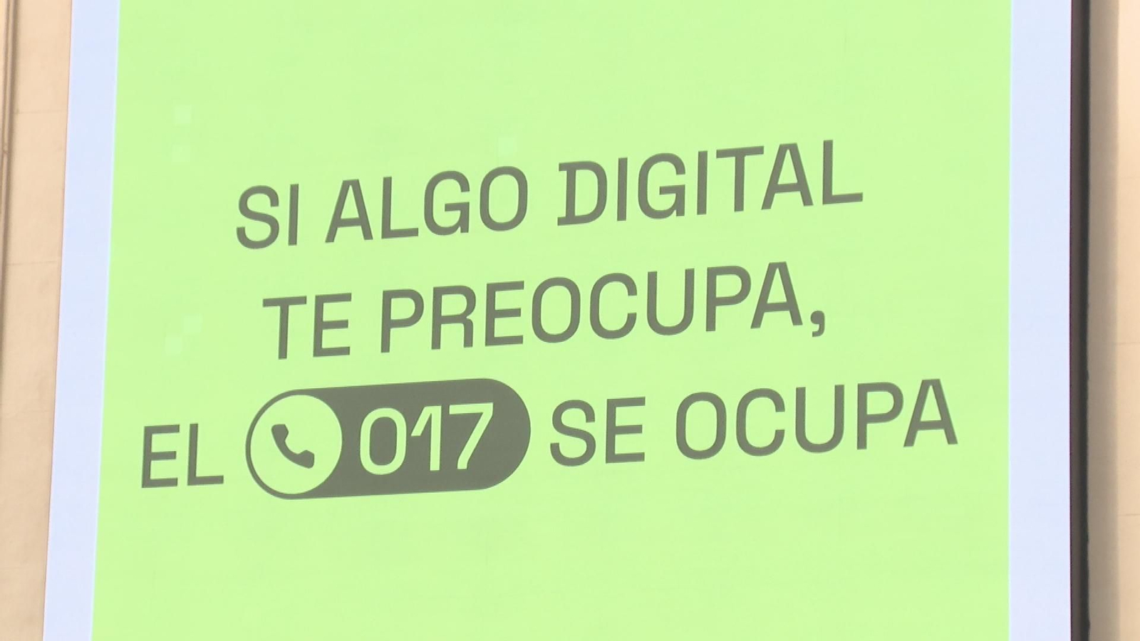 El 017