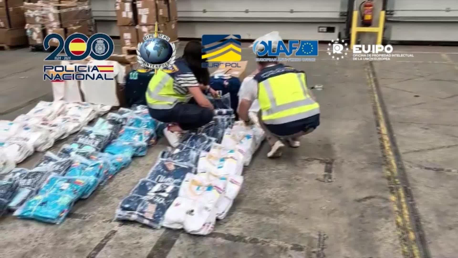 X025-VARIOS OP PN EQUIPACIONES FALSIFICADAS