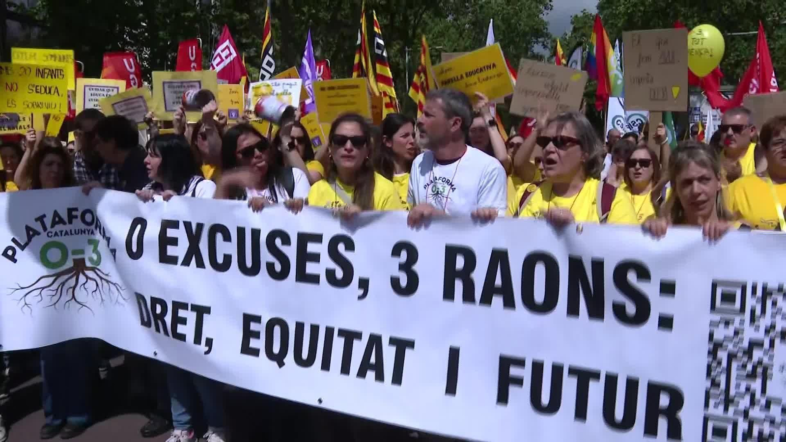 J057-EDI VARIOS HUELGA INFANTIL
