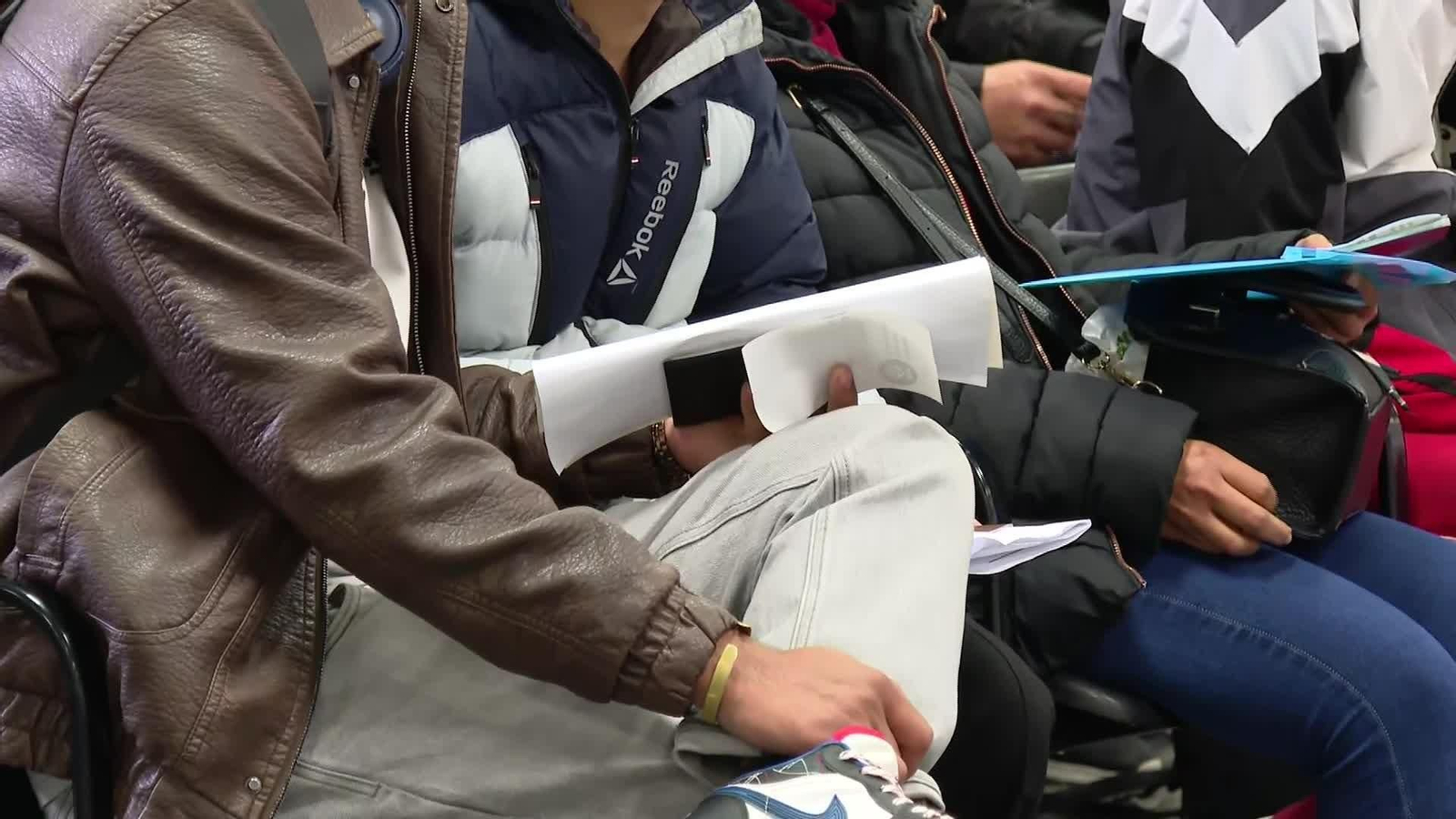 V073-EDI VARIOS LOS QUE SE QUEDAN FUERA